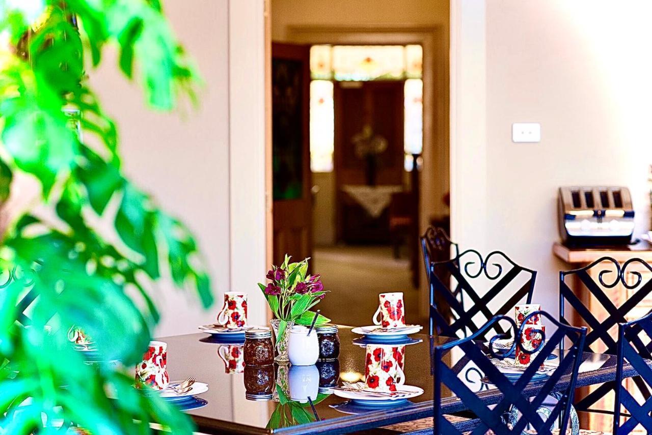 Kurrajong House Bed and Breakfast Launceston Eksteriør billede